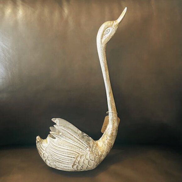 NWT Vintage Large Brassy Swan Planter Rustic Style Distressed Look Flower Pot - Picture 4 of 12
